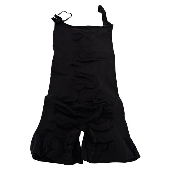 Skims Square Neck Black Onyx Mid Thigh Bodysuit Size Medium NWOT - Picture 5 of 5